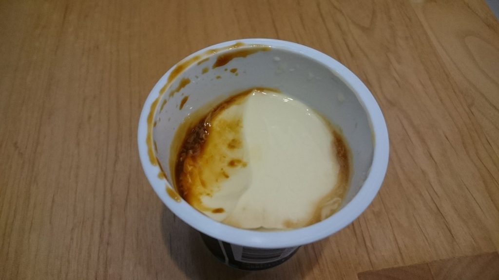北海道乳業「美食家のプリン」はプリンというよりも濃厚なチーズデザート。