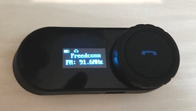 Freedconn バイク用 インカムのFMモード。